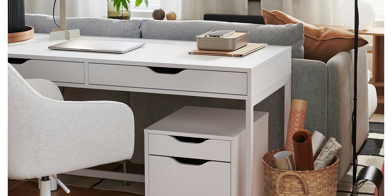 Το κομψό γραφείο από τα IKEA με έξυπνους αποθηκευτικούς χώρους -Ταιριάζει σε κάθε σπίτι