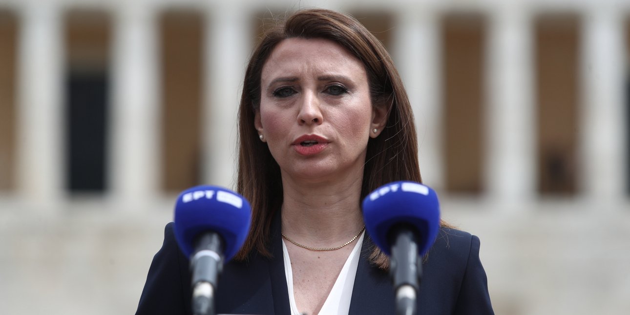 Εκτός Κοινοβουλευτικής Ομάδας του ΣΥΡΙΖΑ η Νίνα Κασιμάτη