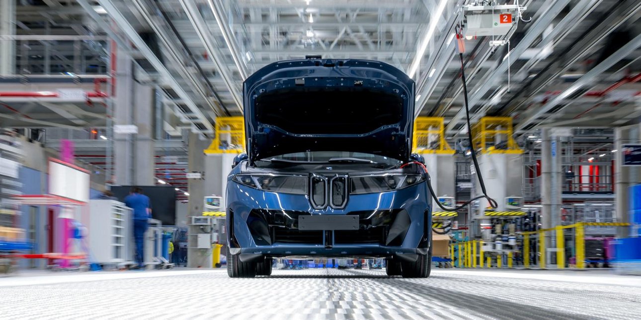 Η BMW αυξάνει την παραγωγή της iX3