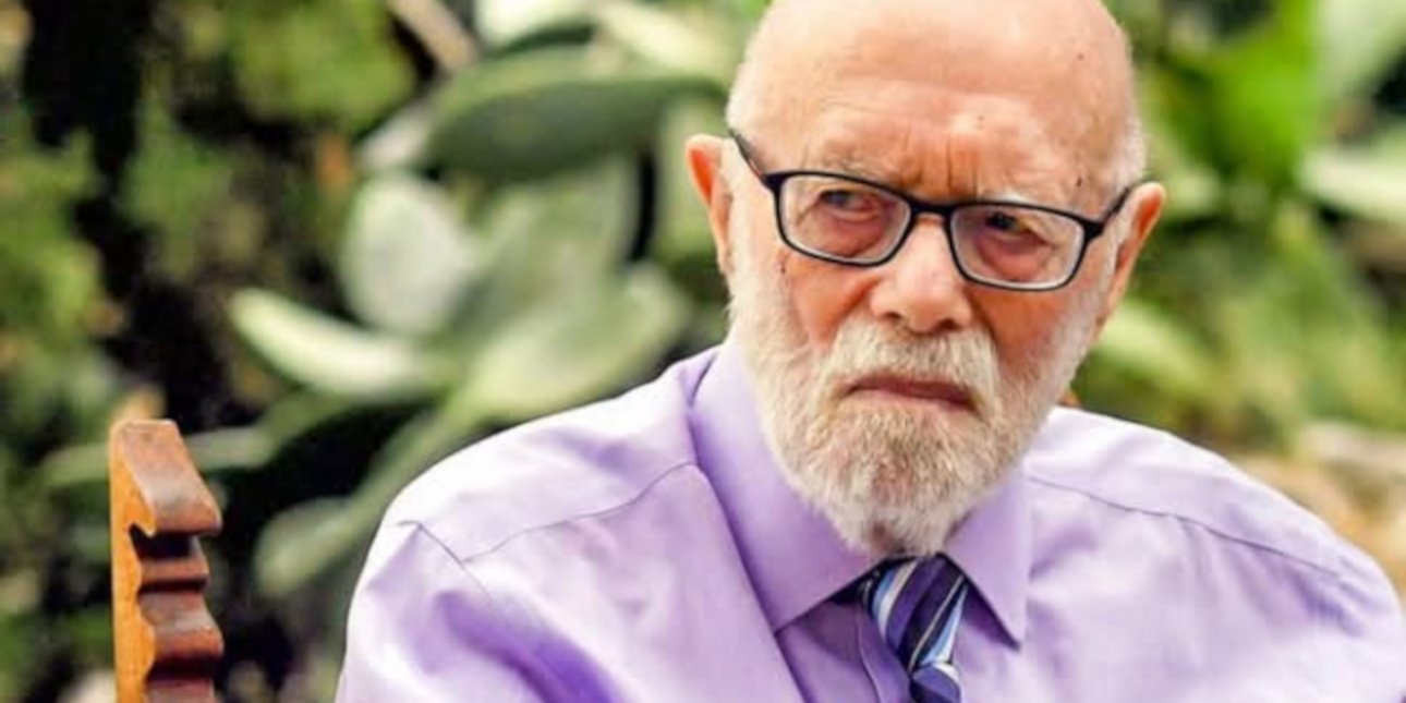 Charles Williams: Πέθανε ο Αμερικανός αρχαιολόγος που ανέσκαψε την Αρχαία Κόρινθο -«Αφησε τεράστιο σε όγκο και ακτινοβολία έργο», λέει η Μενδώνη
