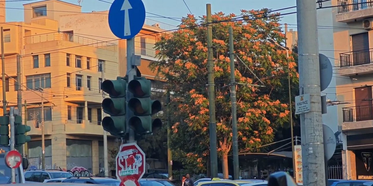 Εκτός λειτουργίας φανάρια στο κέντρο της Αθήνας
