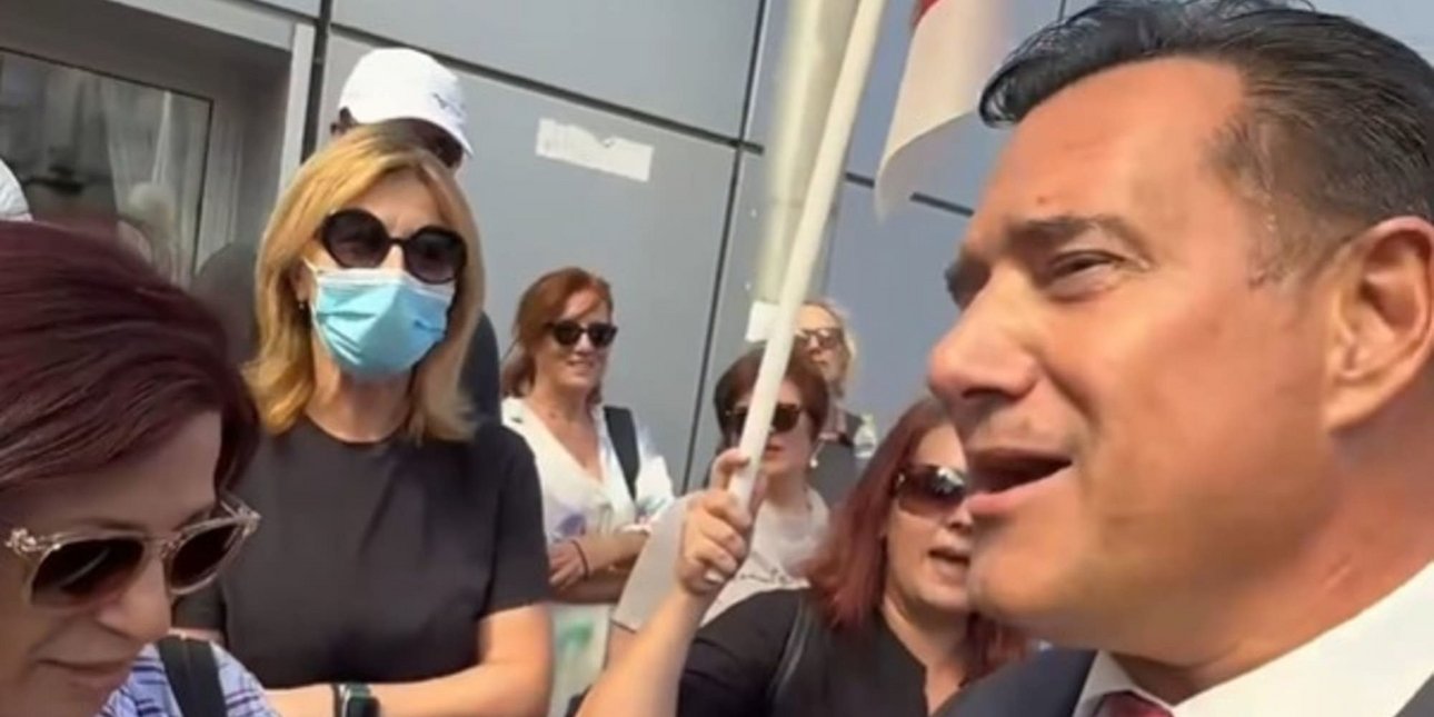 Το βίντεο του Άδωνι Γεωργιάδη από την περιοδεία στη Θεσσαλία -Είπε σύνθημα με συνδικαλιστές, «επιτέλους, λίγη συμμορία μιζέριας»
