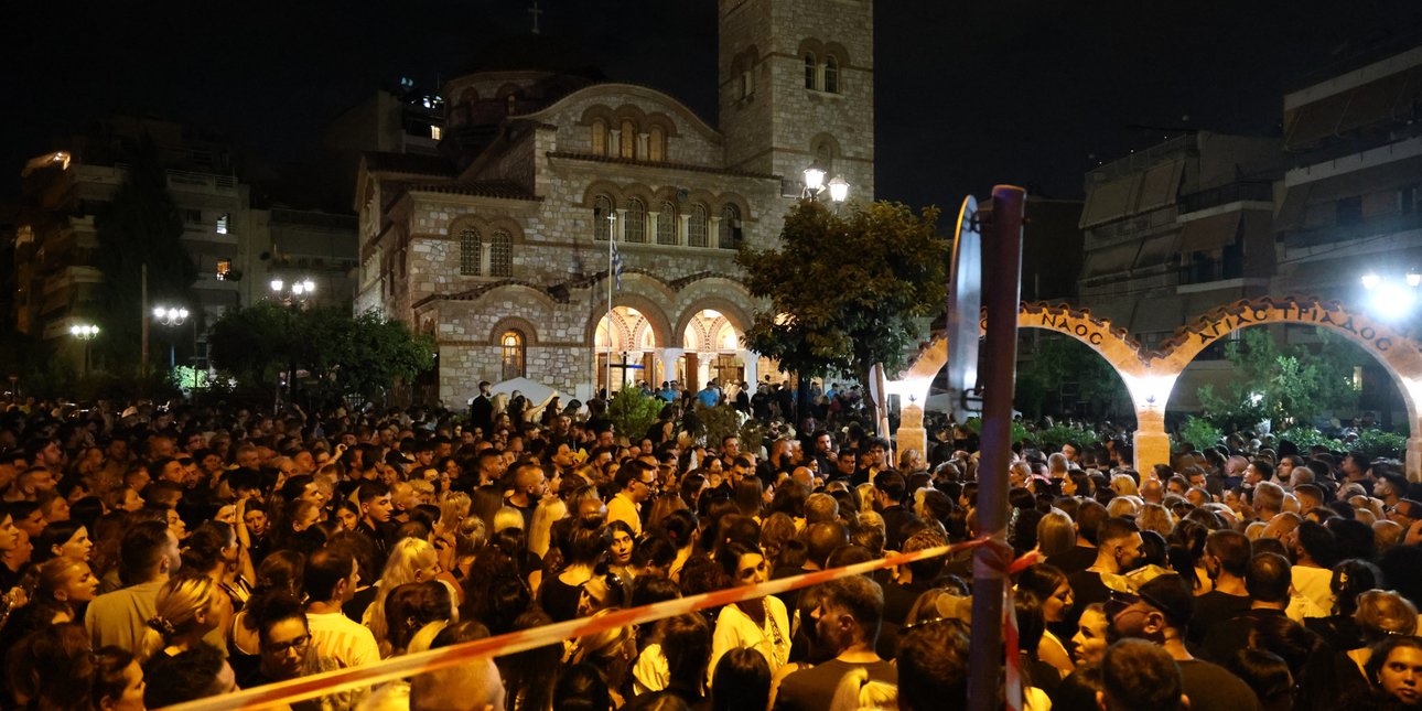 Thousands Gather to Mourn Singer Giorgos Mazonakis Ahead of Monday Funeral