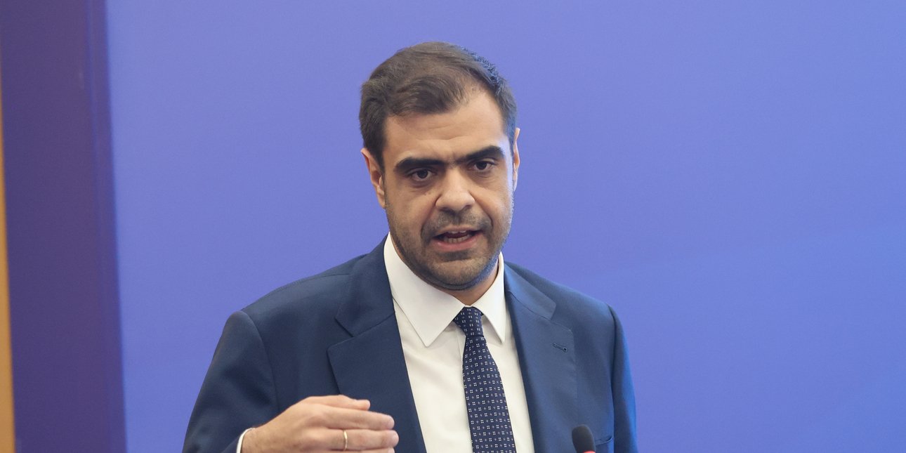 Παύλος Μαρινάκης: «Η κυβέρνηση δεν είναι μαθητευόμενος μάγος, δίνει λύσεις στα προβλήματα -Ο πρωθυπουργός αξιολογεί τα κυβερνητικά στελέχη»
