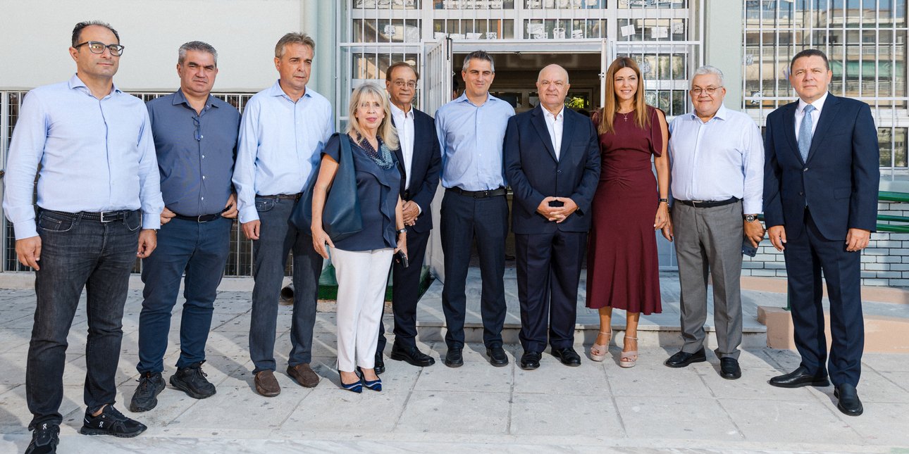 Θεσσαλονίκη: Κυβερνητικό κλιμάκιο και εκπρόσωποι Τραπεζών επισκέφτηκαν σχολείο που ανακαινίστηκε με το πρόγραμμα «Μαριέττα Γιαννάκου»
