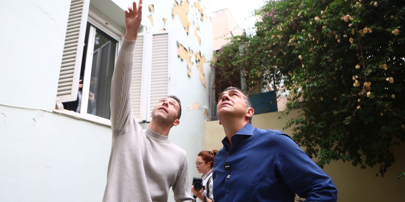Τσίπρας από Κυψέλη για τις ρωγμές σε πολυκατοικίες από τον Μετροπόντικα: Με την ασφάλεια δεν μπορούμε να παίζουμε
