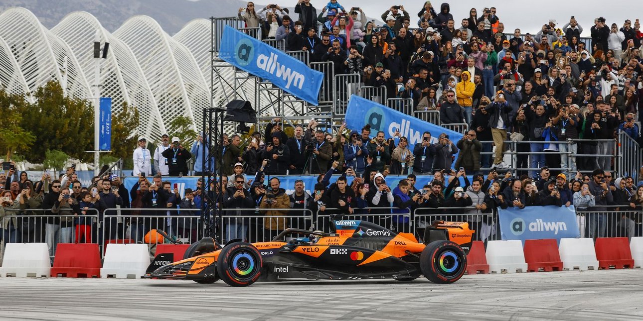 To «Allwyn x McLaren Racing: Live in Athens» έφερε τη Formula 1 στην Ελλάδα