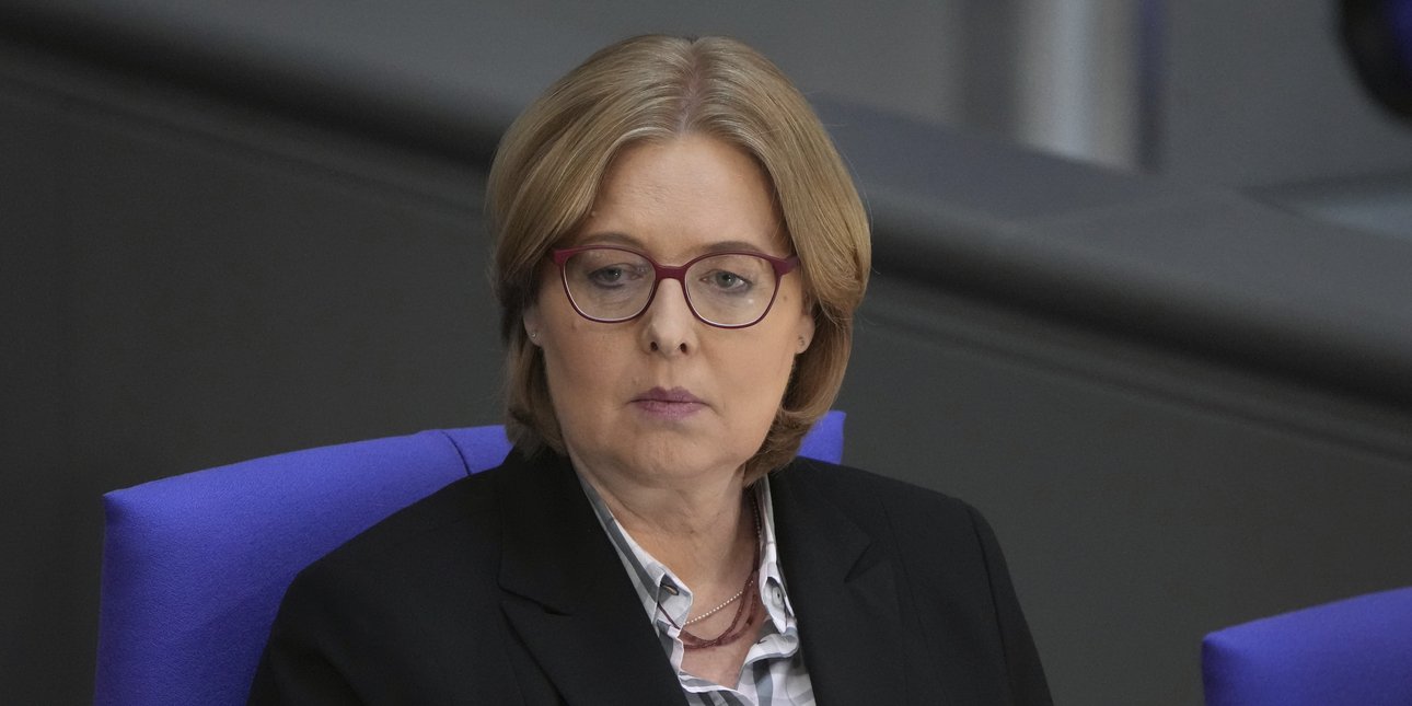 Γερμανία: Παραιτήθηκε η υπουργός Εργασίας, Μπέρμπελ Μπας, πέθανε η θετή της κόρη -Ποιος είναι ο αντικαταστάτης της