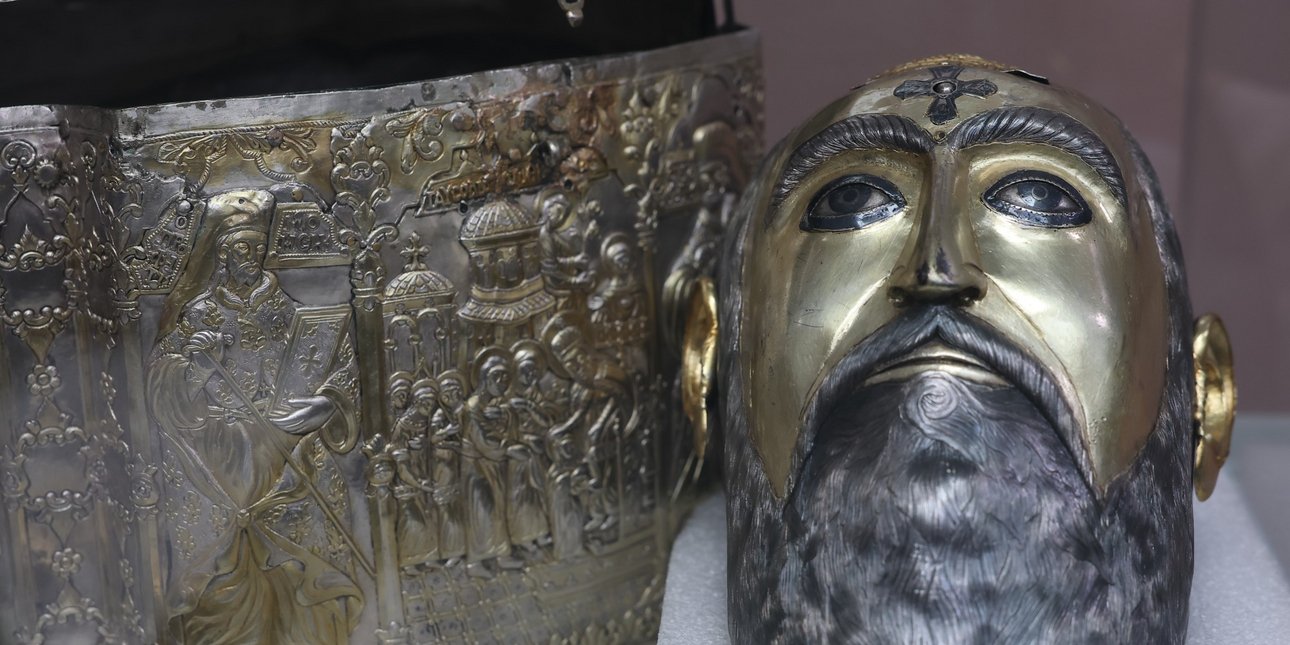 Greece, Bulgaria Seal Exchange of Relics and Tsar Samuel's Remains in Thessaloniki Ceremony
