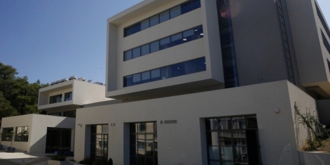 Σήμαρα τα εγκαίνια του νέου κτιρίου του «Δημόκριτου», παρουσία του πρωθυπουργού -«Σπίτι» του ελληνικού εργοστασίου Τεχνητής Νοημοσύνης Pharros