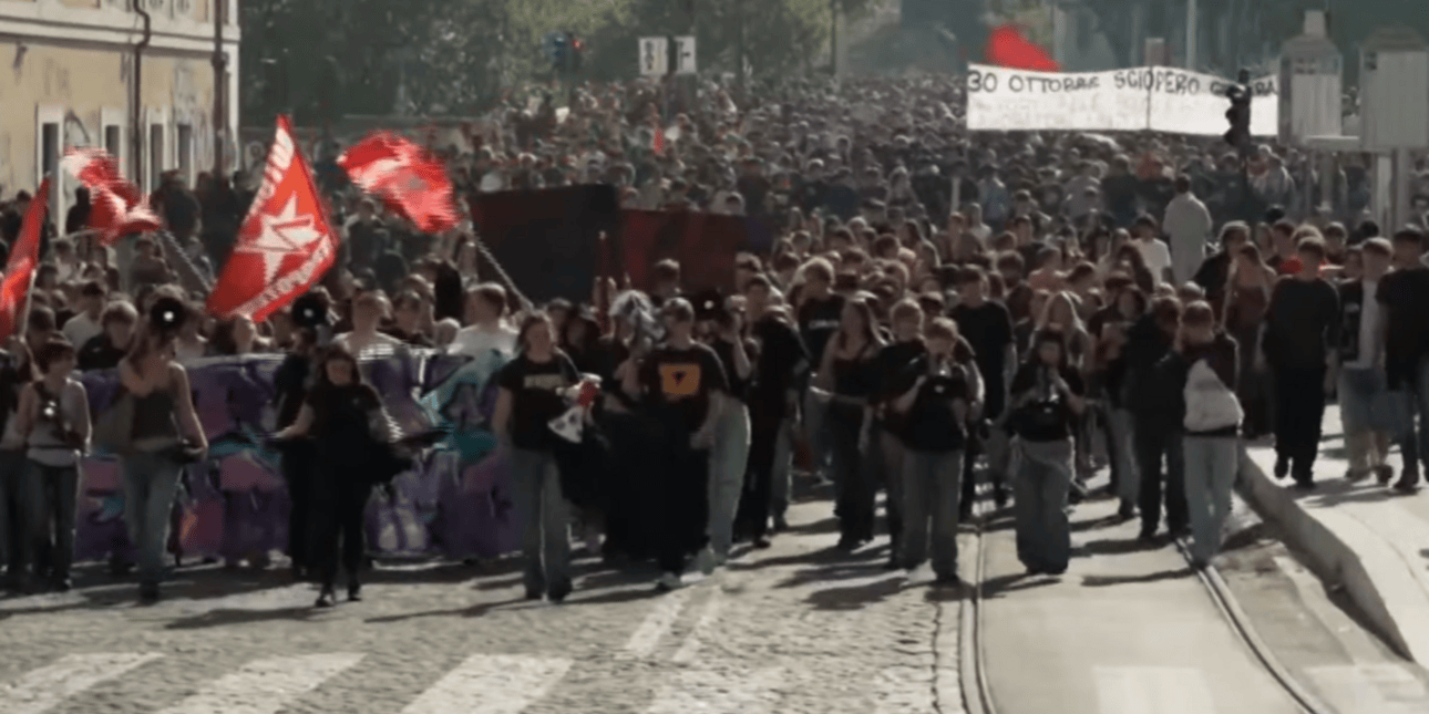 Το μαθητικό κίνημα «Les Blocages» ξεσπά σε διαδηλώσεις στην Ιταλία - Συγκρούσεις με την αστυνομία, αντιδρούν στην πολιτική της κυβέρνησης Μελόνι