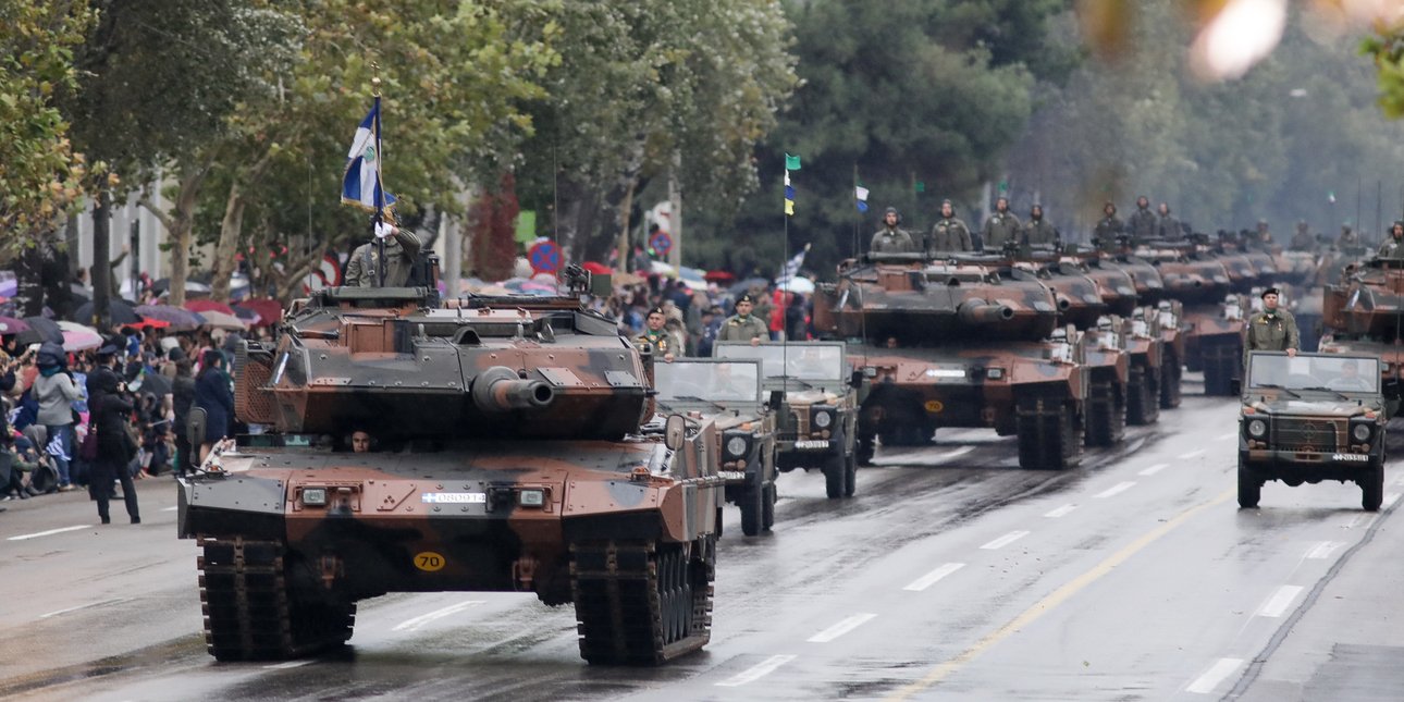 Οχηματα στην παρέλαση της 28ης Οκτωβρίου