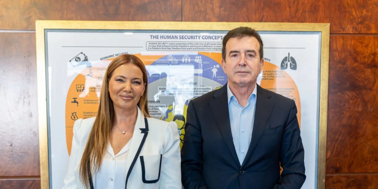 Συνάντηση Χρυσοχοΐδη με τη νέα πρέσβη του Ισραήλ στην Ελλάδα -Συζήτηση για θέματα ασφαλείας