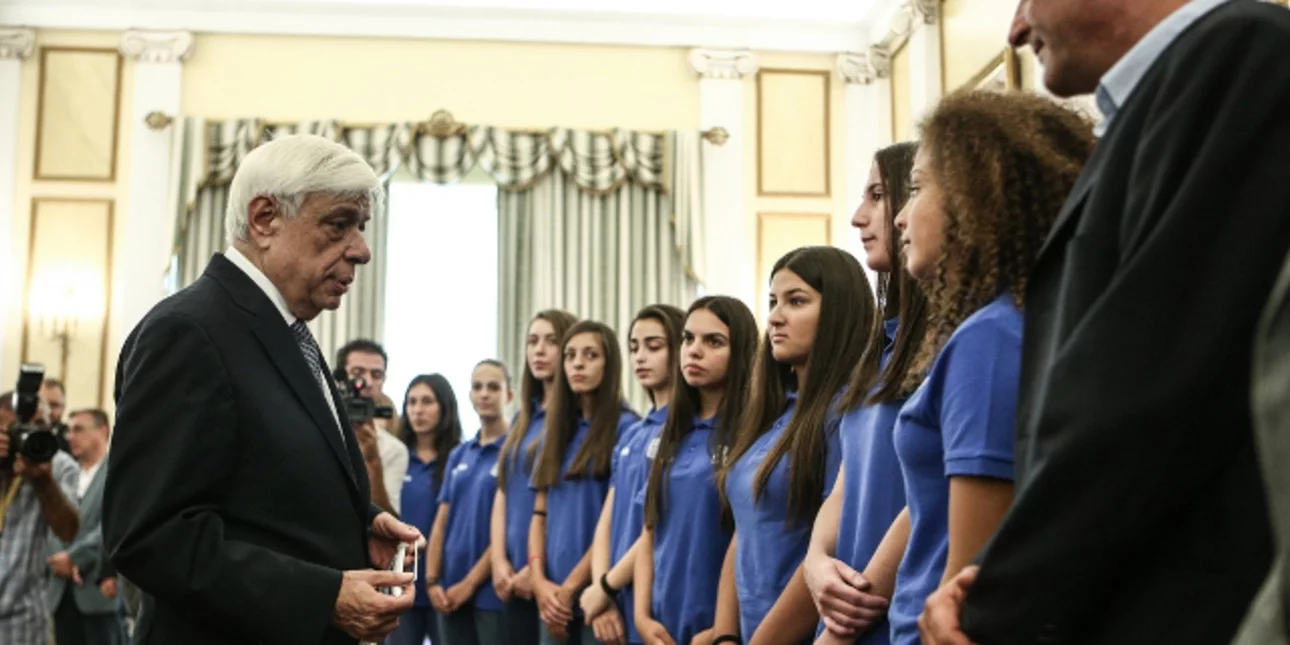 Παυλόπουλος για ΠΓΔΜ: Με την τακτική της υπονομεύει η ίδια την ευρωπαϊκή της πορεία Παυλόπουλος για ΠΓΔΜ: Με την τακτική της υπονομεύει η ίδια την ευρωπαϊκή της πορεία
