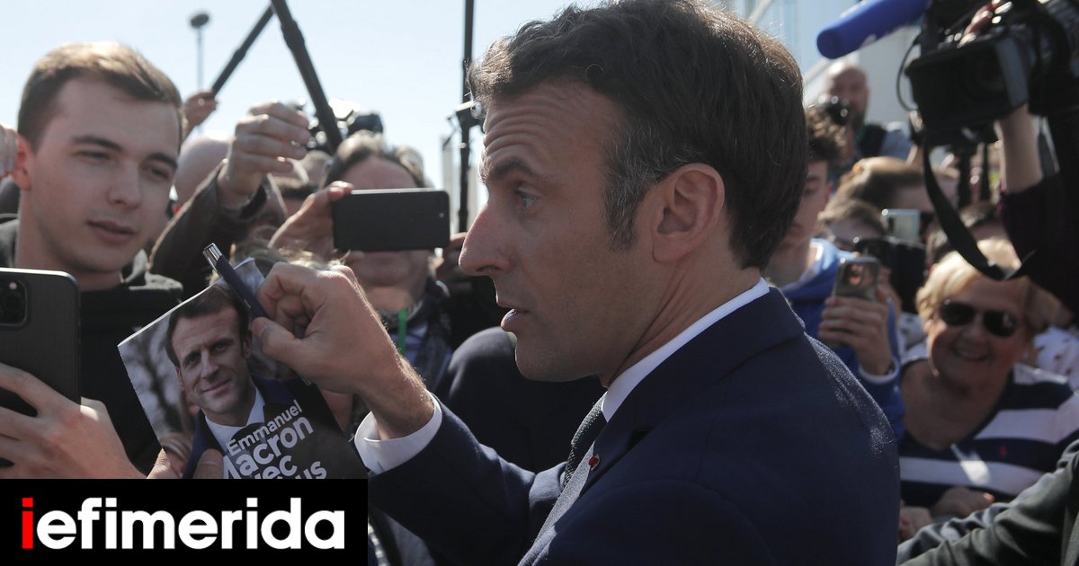 Εκλογές-Γαλλία: O Μακρόν διευρύνει το προβάδισμα, «οργώνει» τη χώρα για να αποτινάξει την εικόνα του «απόμακρου»