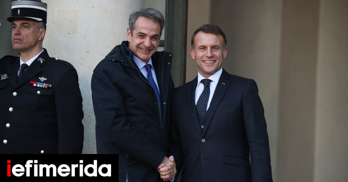 Macron Heads to Athens to Renew Defense Pact, Expand Industrial Ties