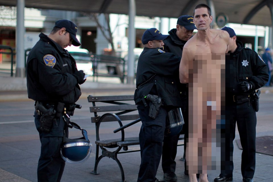 Οι 20 διαμαρτυρίες χωρίς ρούχα που έχουν αφήσει εποχή [εικόνες] | iefimerida.gr 3