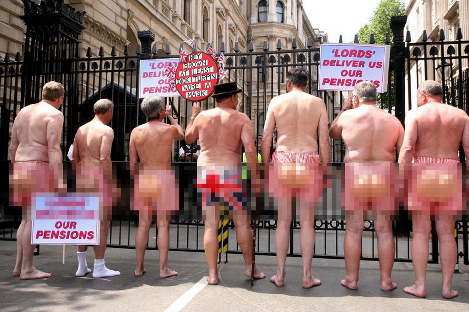 Οι 20 διαμαρτυρίες χωρίς ρούχα που έχουν αφήσει εποχή [εικόνες] | iefimerida.gr 6