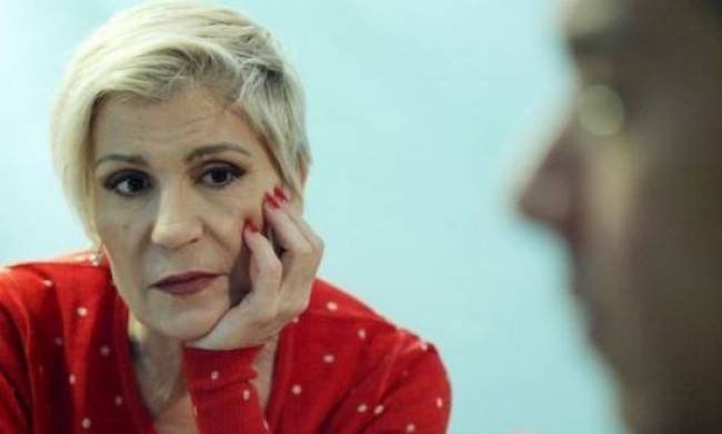 Χρύσα Ρώπα: Η υιοθεσία, ο σπάγγος στο χεράκι, τα δίδυμα κοριτσάκια -Η τραγική ιστορία της έγινε βιβλίο [εικόνες] | iefimerida.gr 5