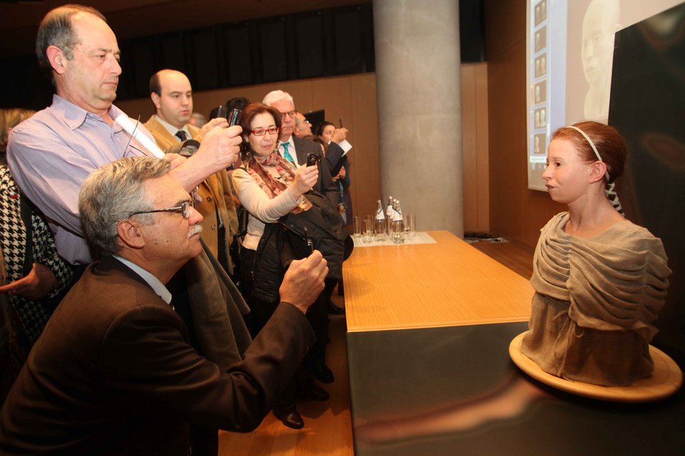 Μύρτις, η 11χρονη της αρχαίας Αθήνας που μπορεί να «δείξει» το πρόσωπο του νεκρού της Αμφίπολης [εικόνες] | iefimerida.gr 4