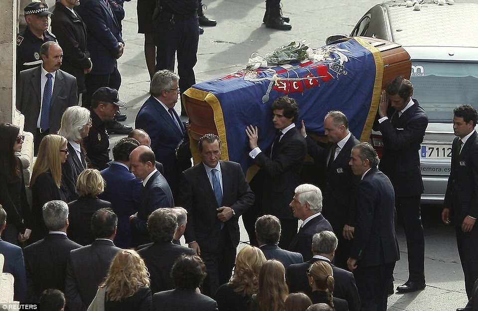 Η δούκισσα της Αλμπα, ο εραστής και η κληρονομιά [εικόνες] | iefimerida.gr 3