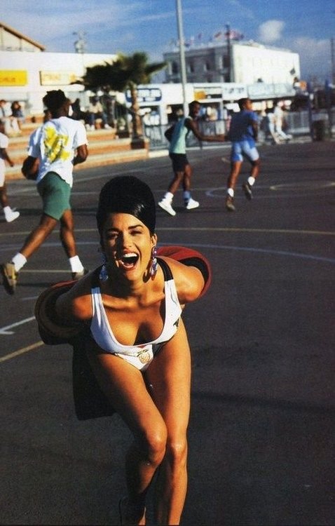 Σούπερ μόντελ καταγγέλλει: Ο Μπιλ Κόσμπι με νάρκωσε και με βίασε [εικόνες] | iefimerida.gr 7