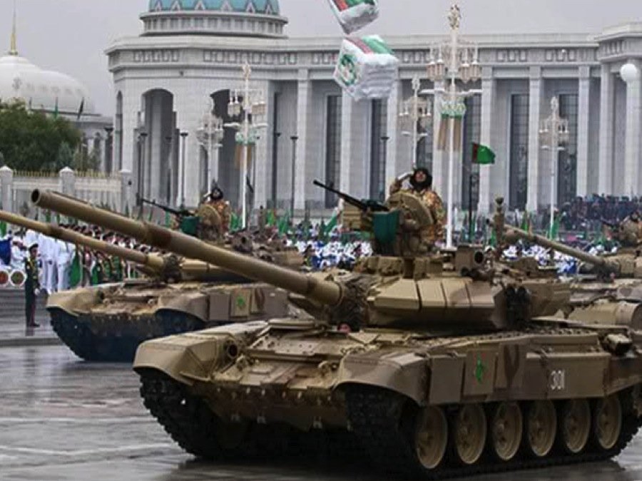 Τουρκμενιστάν, η άλλη «Βόρεια Κορέα»: Αδειοι δρόμοι, εντυπωσιακές κατασκευές, ηγέτες που λατρεύονται σαν θεοί [εικόνες] | iefimerida.gr 5