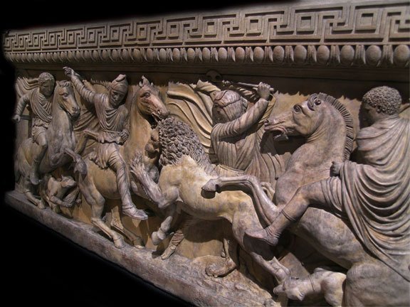 Αίνιγμα: Μοιάζουν τα ευρήματα της Αμφίπολης με τη Σαρκοφάγο του Μεγάλου Αλεξάνδρου [εικόνες] | iefimerida.gr 4