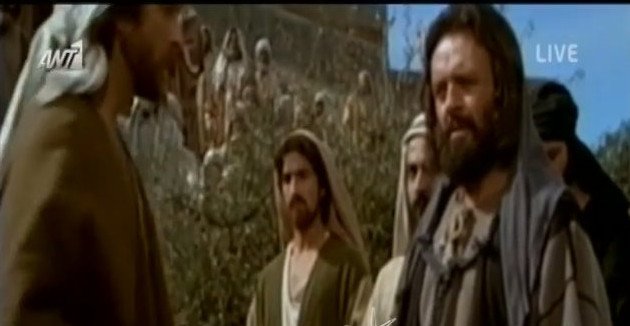 Οταν ο Κώστας Μπίγαλης έπαιζε σε ταινία με τον Αντονι Χόπκινς [εικόνες & βίντεο] | iefimerida.gr 0