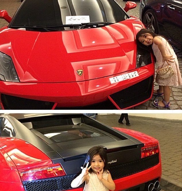 Η 5χρονη που κάνει θραύση στο Instagram -Ζωή με λιμουζίνες & Chanel [εικόνες] | iefimerida.gr 5