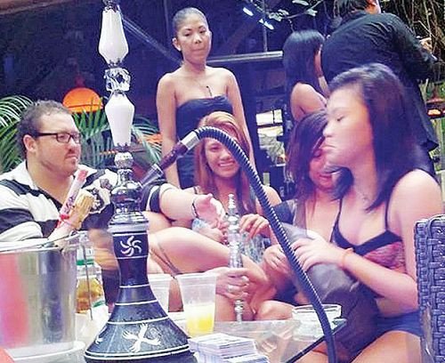 Ο τραπεζίτης δολοφόνος του Χονγκ Κονγκ -Ενας μοναχικός κόσμος σεξ και ναρκωτικών [εικόνες] | iefimerida.gr 5