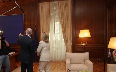 Θεόδωρος Στάμος: Ο εκρηκτικός ζωγράφος, φίλος του Ρόθκο, που αγαπούν Τσίπρας και Παπανδρέου | iefimerida.gr 2