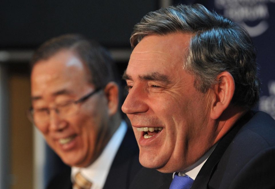 Οταν οι πολιτικοί γίνονται ρεζίλι -11 εξευτελιστικές στιγμές μεγάλων ηγετών [εικόνες&βίντεο]  | iefimerida.gr 6