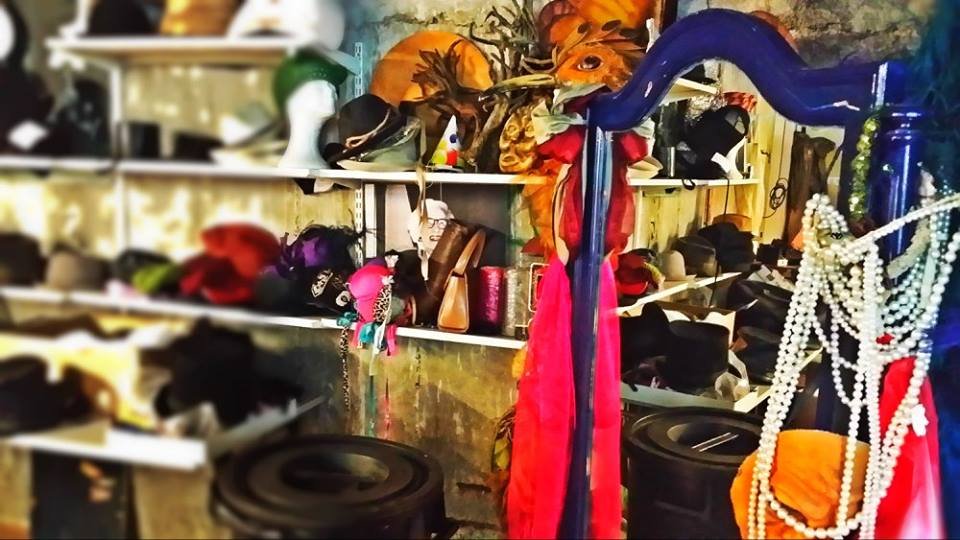 Mνημεία κηρύχθηκαν 750 κοστούμια του Εθνικού Θεάτρου -Κορυφαίων δημιουργών για ηθοποιούς θρύλους [εικόνες] | iefimerida.gr 1