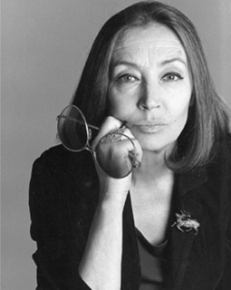 Οταν η Οριάνα Φαλάτσι έπαιρνε συνέντευξη από τον Λεχ Βαλέσα: Το μουστάκι σας μοιάζει με του Στάλιν...[εικόνες] | iefimerida.gr 3