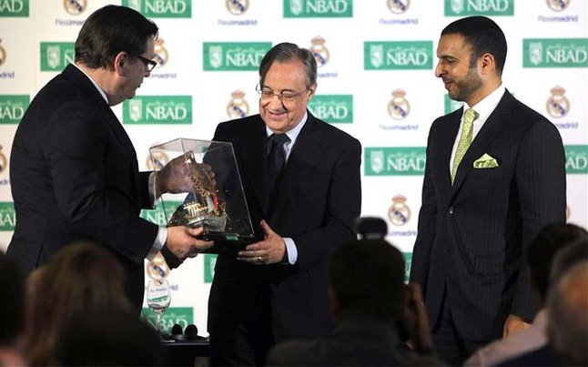 Η Ρεάλ Μαδρίτης αναγκάστηκε να αλλάξει το σήμα της [εικόνες] | iefimerida.gr 4