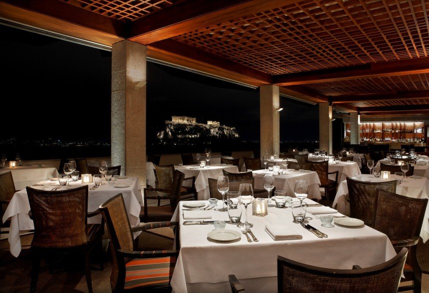 Το εστιατόριο του ξενοδοχείου «Μεγάλη Βρεταννία» ανάμεσα στα 101 καλύτερα του κόσμου [εικόνες]  | iefimerida.gr 2