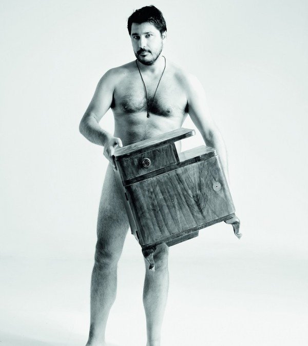 Ποιοι επώνυμοι φωτογραφήθηκαν γυμνοί για την καμπάνια κατά του AIDS [εικόνες] | iefimerida.gr 3