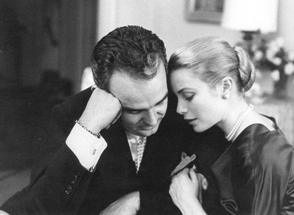 Η Γκρέις Κέλι και ο πρίγκιπας: Ενας θρύλος με παγίδες, πολύ κανιβαλισμό και αρκετές ταπεινώσεις [εικόνες] | iefimerida.gr 3