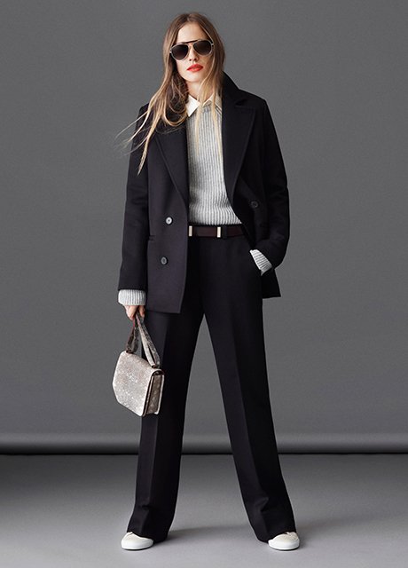 Λευκά sneakers: Το γυναικείο παπούτσι που πάει με όλα, από φόρμες μέχρι νυφικά -30 τρόποι για να τα φορέσετε [εικόνες] | iefimerida.gr 0