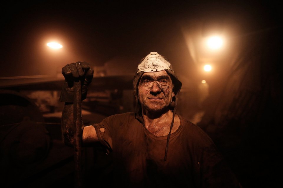 Η βρώμικη, επικίνδυνη δουλειά, που δίνει ενέργεια στην Ελλάδα: Οδοιπορικό στο κέντρο λιγνίτη Πτολεμαΐδας [εικόνες] | iefimerida.gr 0