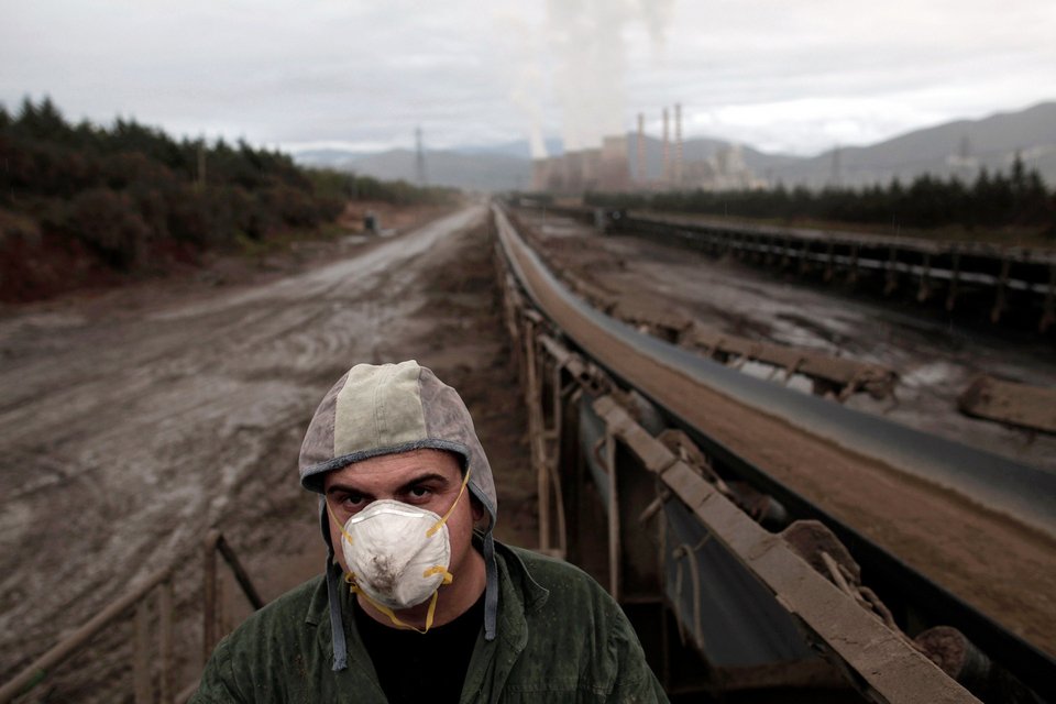 Η βρώμικη, επικίνδυνη δουλειά, που δίνει ενέργεια στην Ελλάδα: Οδοιπορικό στο κέντρο λιγνίτη Πτολεμαΐδας [εικόνες] | iefimerida.gr 2