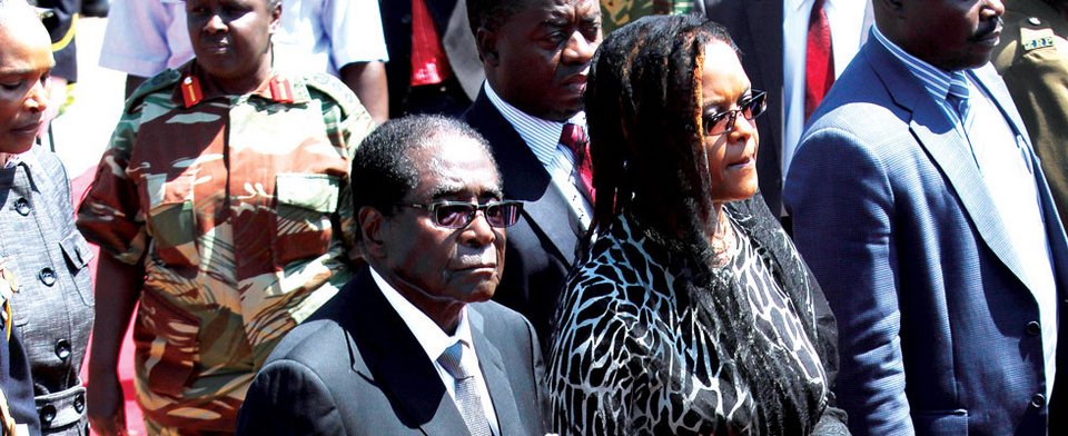 Η 49χρονη που ίσως γίνει η πρώτη γυναίκα δικτάτορας στον κόσμο -Οι φήμες για τις κλοπές διαμαντιών και η αγάπη της στα Gucci [εικόνες] | iefimerida.gr 7