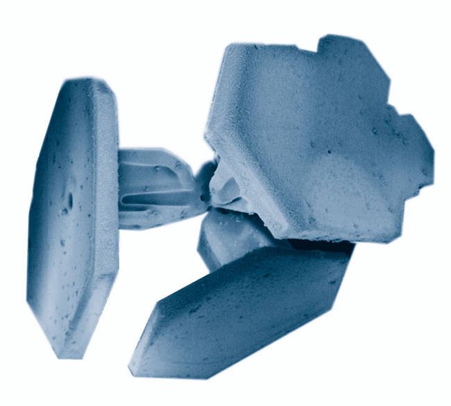 Ετσι είναι στην πραγματικότητα οι νιφάδες χιονιού -Η απόλυτη γεωμετρία [εικόνες] | iefimerida.gr 0