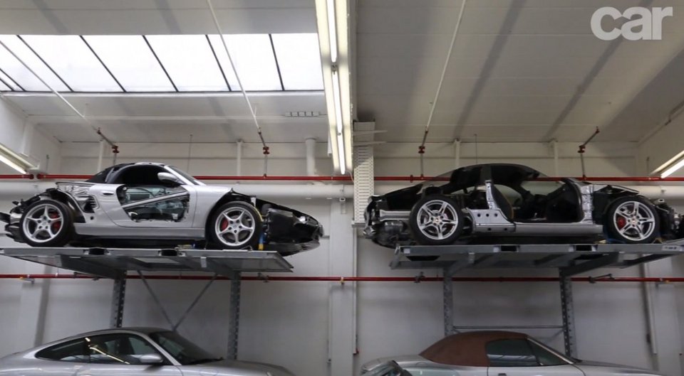 Μέσα στη μυστική αποθήκη της Porsche -Μία βόλτα ανάμεσα στα πιο εκπληκτικά αυτοκίνητα [εικόνες & βίντεο] | iefimerida.gr 5