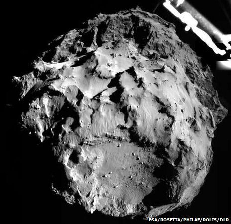 Στο χείλος του γκρεμού το ρομπότ Philae [εντυπωσιακές εικόνες] | iefimerida.gr 3