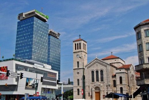 Η ολική μεταμόρφωση του Σαράγεβο: Η ισοπεδωμένη πόλη της Ευρώπης που έγινε Πολιτιστική Πρωτεύουσα [εικόνες] | iefimerida.gr 4