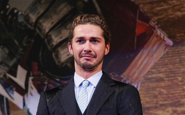 Ηθοποιός αποκαλύπτει: Με βίασε θαυμάστριά μου ενώ φορούσα μια σακούλα στο κεφάλι [εικόνες]  | iefimerida.gr 3