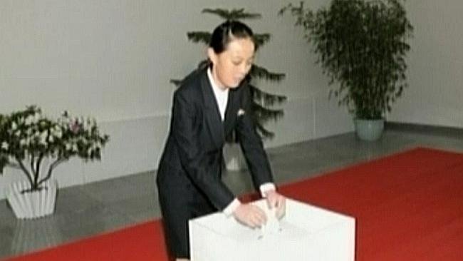 O Κιμ Γιονγκ Ουν διόρισε την αδελφή του αντιπρόεδρο του κόμματος [εικόνες] | iefimerida.gr 2