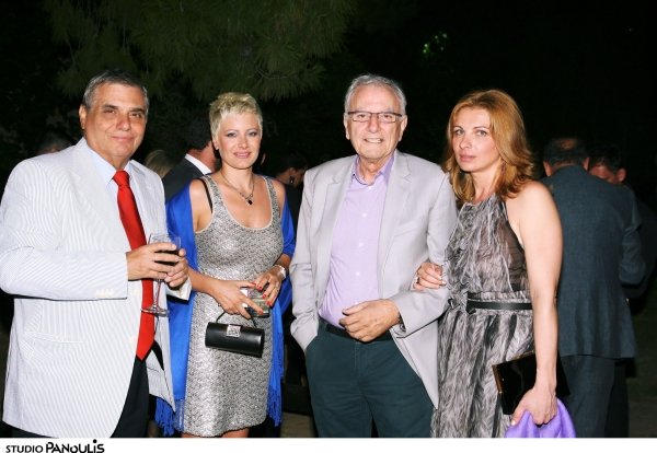 Γιώργος Τράγκας: Θέλω να κάνω λέιζερ και μπότοξ, έχω νέα γυναίκα [εικόνες] | iefimerida.gr 2